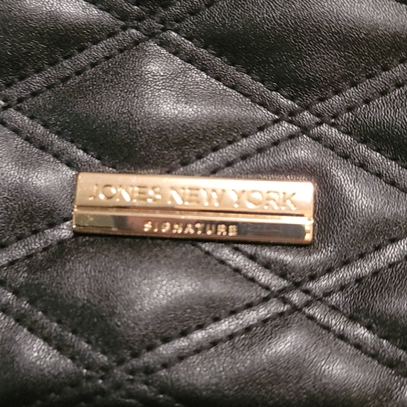 Jones New York Handbag - Picture 4 of 9